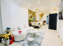 NHÀ MỚI XÂY ĐẸP NGUYỄN TRI PHƯƠNG, Q10 – NỞ HẬU, DT 29M²