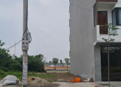 Bán lô đất băng 1 đường Nguyễn Văn Linh