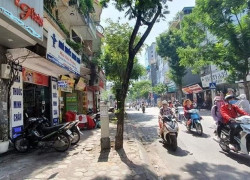 Bán nhà hiếm Cầu Giấy, lô góc, 2 thoáng, 75m2, 3 tầng, Mt 8.8m, chỉ 17 tỷ