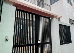 Bán nhà Hiệp Bình Chánh Thủ Đức, 3 phòng ngủ, gần hẻm xe tải, giá 7.8 tỷ còn thương lượng