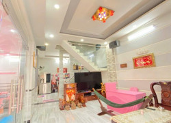Bán nhà 3 tầng Hiệp Bình Chánh Thủ Đức, 75m², 4PN, xe hơi vào nhà, chỉ 5.65 tỷ