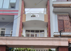 Nhà 3 tầng, 3.8x16.3m, 7.8 tỷ TL, khu HXH thông Trương Công Định Trường Chinh, P.14, TB