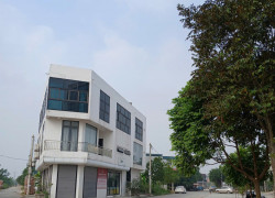 Nhà phân lô ôtô tránh - góc 3 mặt tiền thoáng - kinh doanh - Trung Tâm Đan Phượng - khu ẩm thực