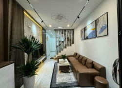 Bán nhà phân lô Trần Duy Hưng, Cầu Giấy. Ngõ thông, kinh doanh nhỏ, sổ vuông, 45m2x5 tầng, 13 tỷ