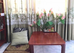 Bán Nhà Trần Phú - Vĩnh Nguyên - Tỉnh Khánh Hoà - cách biển chỉ 30m
Dt : 51,5m ngang 4,5m nở hậu Giá bán : 3,9 tỷ (