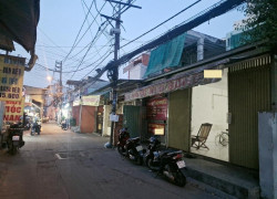 Nhà cấp 4 Ngang hơn 6m xây mới tự do TXSoạn Quận 7, Xe hơi ngủ trong nhà