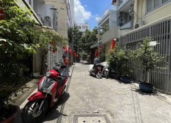 Bán nhà riêng 85m2, Hẻm xe tải 6m Đường Thoại Ngọc Hầu, Tân Phú