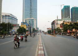 Bán nhà Nguyễn Chí Thanh, Ba Đình, phân lô, ngõ thông, 2 thoáng, oto 52m2, 3 tầng, Mt 3.3m, chỉ 17.4 tỷ