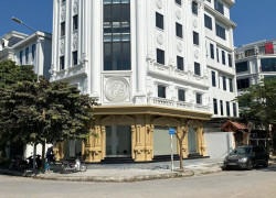 Cho thuê biệt thự ngõ 214 Nguyễn Xiển ,120m x 5 tầng 1 tum thông sàn , thang máy riêng có PCCC