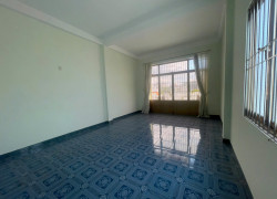 Bán Nhà đường ô tô 4m Đường Lương Thế Vinh , Phường Phước Long , Thành Phố Nha Trang 
dt 125.7m2 
Giá 5.7 tỷ 
Liên