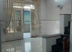 Nhà 2 tầng đường ô tô Tăng nhơn phú B, Thủ đức