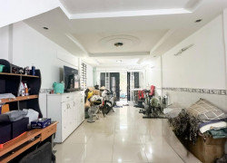 BÁN NHÀ CƯ XÁ ĐÔ THÀNH Q3, DT 56M², CHỈ HƠN 120TR/M²