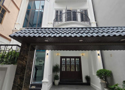 Chính chủ bán căn nhà 4 Tầng tại PHÚ THƯỢNG - TÂY HỒ, 82 m2 , mặt tiền 7.6 m. ô tô vào tận nhà. GIÁ 13 TỶ
