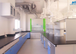 🔬 CHỌN VẬT LIỆU PHÒNG THÍ NGHIỆM – KHÔNG ĐƠN GIẢN CHỈ LÀ “CHẤT LIỆU”