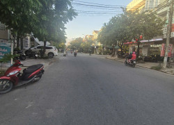 Bán nhà 3 tầng mặt tiền Nguyễn Đình Trọng , Quận Liên Chiểu, Đà Nẵng