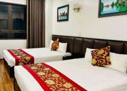Bán Khách sạn 6 tầng 29p 176m2 View Vịnh Hạ Long, trung tâm du lịch  Bãi tắm Bãi Cháy