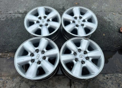 Mâm, Lazang Toyota Fortuner 17INCH màu trắng hàng chính hãng