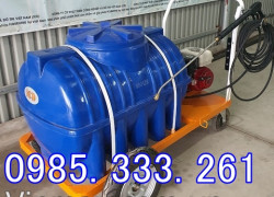 máy phun rửa cao áp dùng xăng có bồn chứa 300l