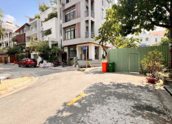 Bán tòa nhà Góc 3MT 5 tầng Q Tân Bình, đang kinh doanh phòng khám, Gần CMT8