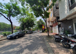🚗 LÕI CẦU GIẤY - VÀI BƯỚC RA MẶT PHỐ - 4 TẦNG NỘI THẤT TIỀN TỶ SIÊU SANG - 65M2 - 13 TỶ
