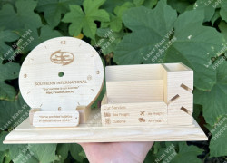 Sản xuất đồng hồ gỗ theo yêu cầu tại Nam Việt