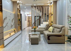 Bán nhà Trần Duy Hưng, Cầu Giấy, ngõ to, ô tô đỗ cửa, kinh doanh - văn phòng, 65m2x5 tầng, 25 tỷ