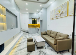 Bán nhà Trần Thái Tông, Cầu Giấy, 30m2x 5 tầng, ngõ to, thông các ngả, gần chợ kinh doanh, chỉ 7.5 tỷ