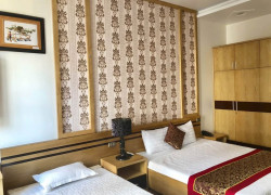 Cần bán Khách sạn xây 11 tầng ngay quảng trường Sun cạnh Mường Thanh. Khu công viên Sunworld Bãi Cháy, Hạ Long