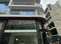 Bán đất ngõ Huế phố Huế 130m mặt tiền 8m hơn 50 tỷ