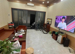 Bán nhà Vĩnh Phúc, Ba Đình, 45m2, 3 tầng, Mt 5m, chỉ 20 tỷ