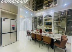 Bán Nhà 5 tầng Quận 7 Đường Lý Phục Man và đường số 1 phường Bình Thuận