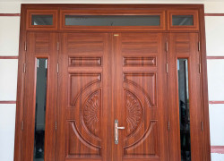 Giá cửa thép vân gỗ tại Thủ Thừa- Long An [Báo giá trọn gói]