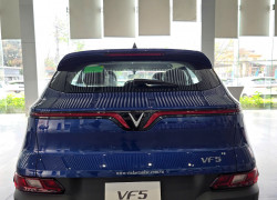 VF5 xanh dương đậm