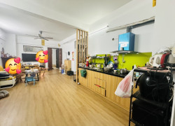 Bán Chung cư Việt Hưng thang máy – Căn hộ 2 ngủ – View thoáng – Nội thất đầy đủ, sổ sẵn giao dịch