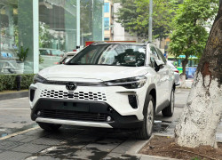 Toyota Corolla Cross 1.8V 2025 Giảm 50% trước bạ