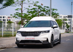 Kia Carnival Royal 2022 bản VIP 4 chỗ