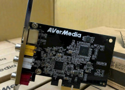 CẠC GHI HÌNH AV/ SVIDEO AVERMEDIA C725B
