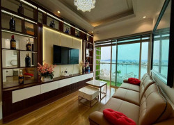 Do chuyển định cư bán căn hộ 2Pn 68m2 View Biển trung tâm Bãi Cháy.