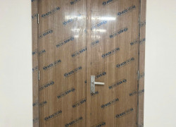 Cửa nhựa ABS Hàn Quốc 2 cánh đều cho không gian rộng