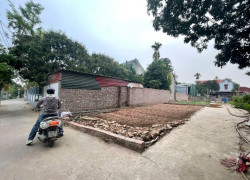 Nhỉnh 1 tỷ, sở hữu 40m Phúc Thọ, gần hồ điều hòa, dân cư đông đúc. Sẵn sổ giao dịch