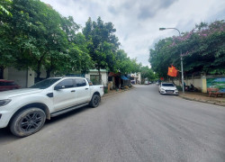 Bán nhà Ngọc Thuỵ,Long Biên 4 tầng,81m,mt8m oto tránh nhỉnh 12 tỷ