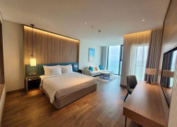 Cần bán Cắt Lỗ gần 700tr căn Studio 45m2 View chính Biển tại tòa A Khách Sạn chung cư Alacarte mặt Biển Hạ Long.