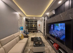 Nhà đẹp giang biên 32m 6t 6 tỷ 10m ra ô tô full nội thất đẹp