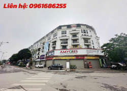 Bán nhà tòa văn phòng lô góc mặt phố Văn Khê 7 tầng thang máy diện tích 341m2 giá 164 tỷ