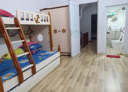 Nhà Văn Hội - Vị trí đắc địa – 35m² x 5T – Ngõ rộng – 7.6 tỷ