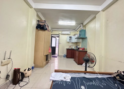 Cầu Giấy: vừa ở vừa cho thuê thu 35 triệu/tháng, 5 tầng thang máy, 9 phòng khép kín, giá nhỉnh 9 ty