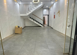 HIẾM CÓ CĂN NHÀ 5 TẦNG SẴN DÒNG TIỀN ĐÁ MỌC 1 - LIÊN CHIỂU, ĐÀ NẴNG