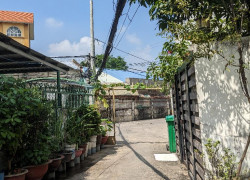 Bán nhà Trần Xuân Soạn (xe hơi đậu cửa); 4,2x17m; thu nhập 9tr/tháng; sổ hồng; 5,5 tỷ