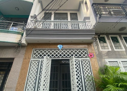 BÁN NHÀ 4 TẦNG ĐÚC, HXH LÊ VĂN SỸ P1 TB, 4PN, ĐỐI DIỆN NHÀ HÀNG HƯƠNG CAU, CHỈ 6.7 TỶ!