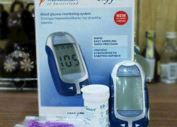Thiết bị y tế 4H. Máy đo đường huyết Medismart Sapphire Plus